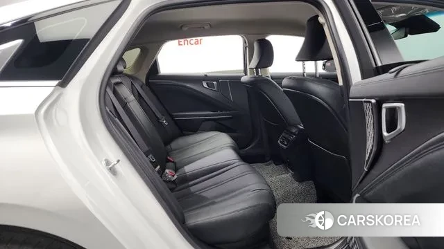 Kia The New K8 Hybrid 2024 Белый из Кореи, фото 3