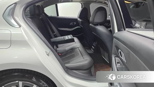 BMW 3 Series (G20) 2021 Белый из Кореи, фото 3