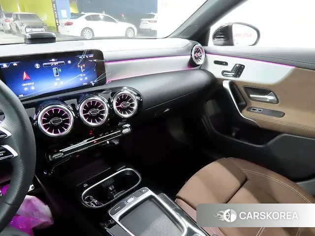 Mercedes-Benz CLA-Class C118 2025 Черный из Кореи, фото 3