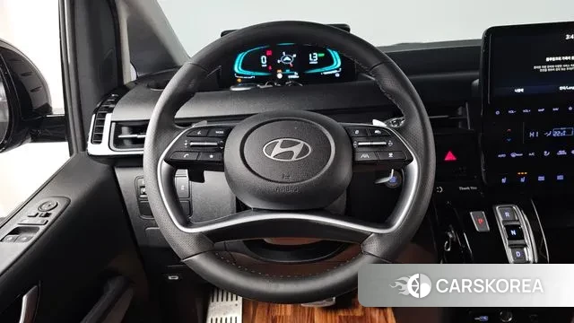Hyundai Staria 2024 Черный из Кореи, фото 3