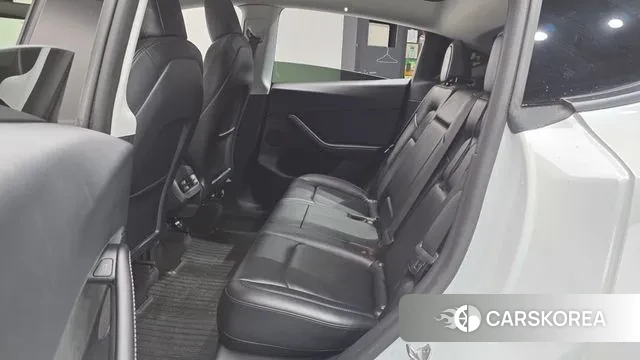 Tesla Model Y 2022 Белый из Кореи, фото 3