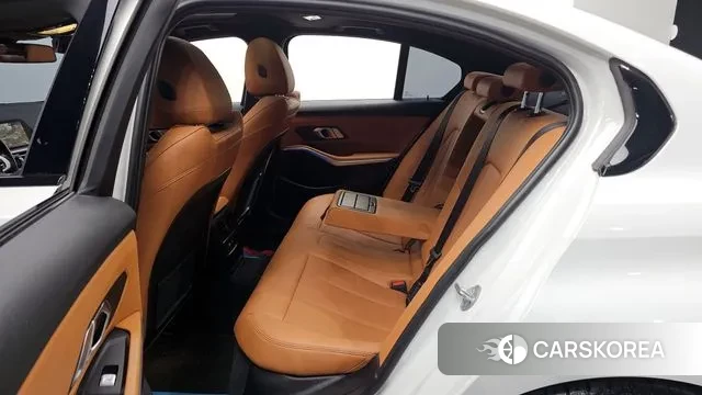 BMW 3 Series (G20) 2022 Белый из Кореи, фото 3