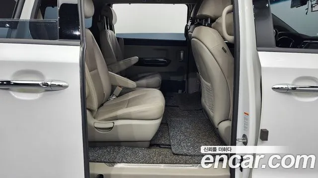 Kia The New Carnival id 2681690 из Кореи 3