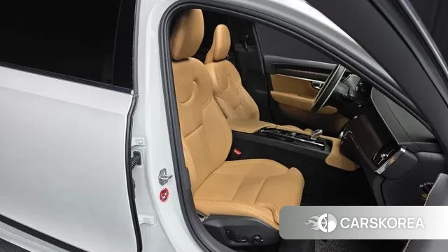 Volvo S90 2021 Белый из Кореи, фото 3