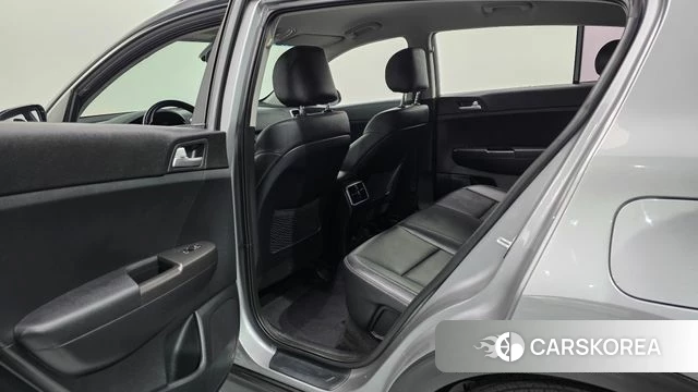 Kia Sportage The Bold 2018 Серый из Кореи, фото 3