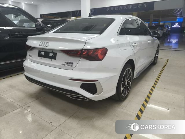 Audi A3 2022 Белый из Китая, фото 3