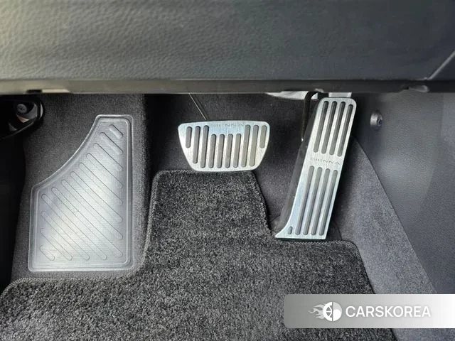 Toyota Sienna 4th Generation 2024 Белый из Кореи, фото 3