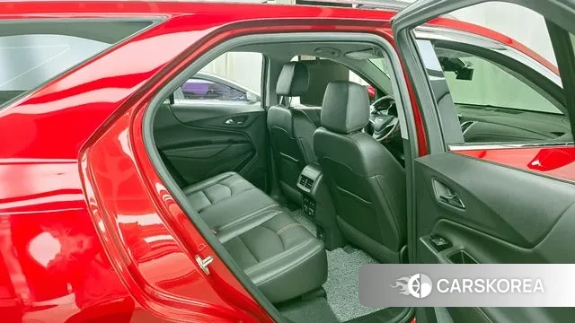 Chevrolet (GM Daewoo) The Next Equanox 2022 Красный из Кореи, фото 3