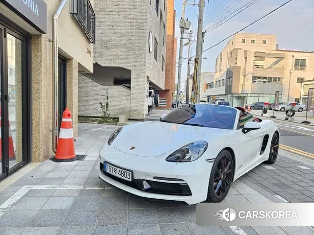 Porsche 718 Boxster 2018 Белый из Кореи, фото 3