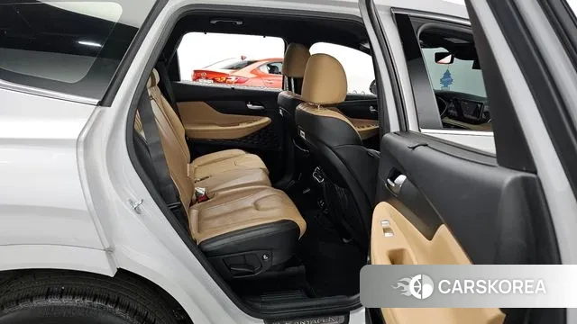 Hyundai The New Santa Fe 2021 Белый из Кореи, фото 3