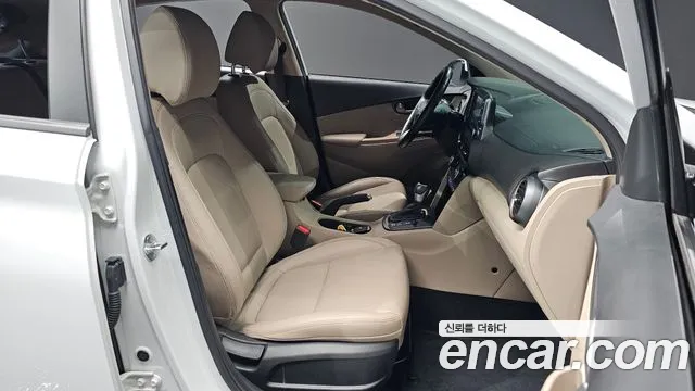 Hyundai Kona 2018 Белый из Кореи, фото 3