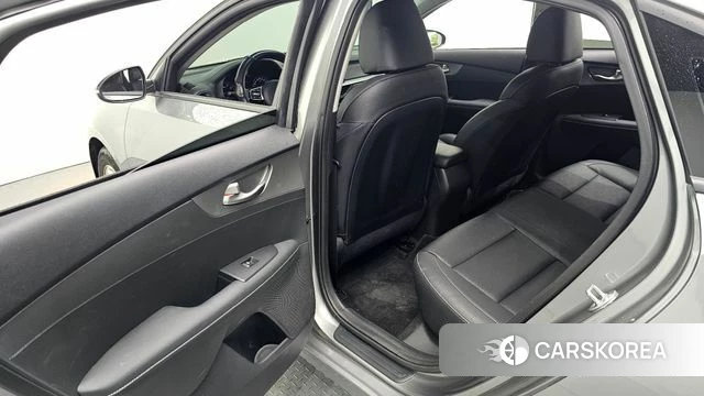 Kia Come New K3 2021 Серый из Кореи, фото 3
