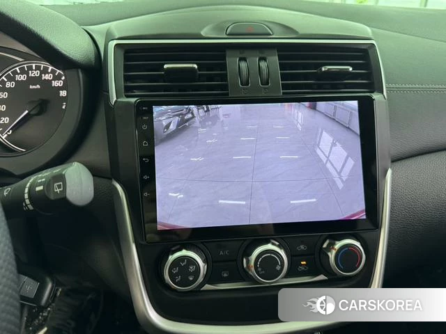 Nissan TIIDA 2022 Красный из Китая, фото 3