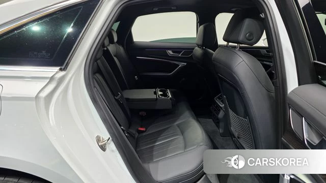 Audi A6 (C8) 2022 Белый из Кореи, фото 3