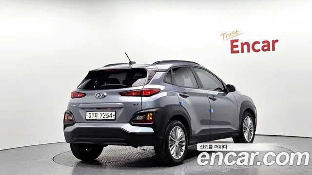 Hyundai Kona 2018 Серебристо-серый из Кореи, фото 3
