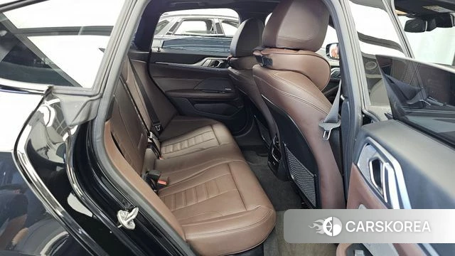 BMW i4 2023 Черный из Кореи, фото 3