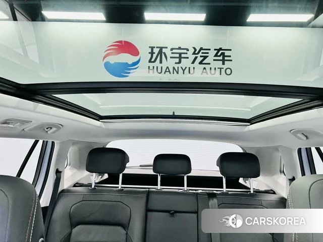 Volkswagen Tanyue 2022 Белый из Китая, фото 3