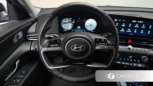 Hyundai The New Avante (CN7) 2024 Черный из Кореи, фото 3