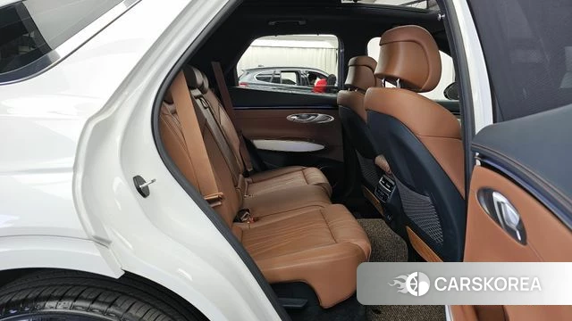 Genesis GV70 2024 Белый из Кореи, фото 3