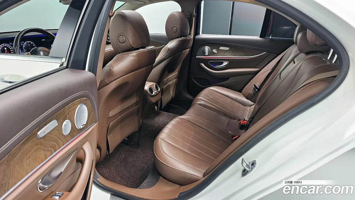 Mercedes-Benz E-Class W213 2019 Белый из Кореи, фото 3