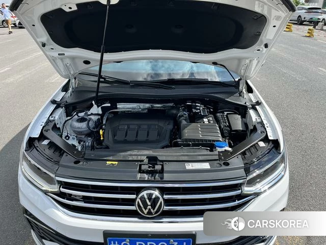 Volkswagen Tiguan L 2023 Белый из Китая, фото 3