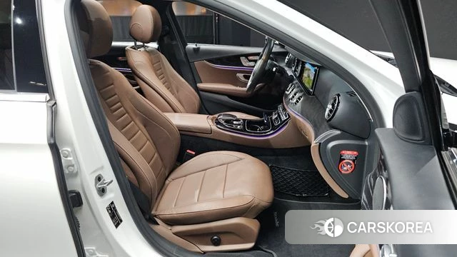 Mercedes-Benz E-Class W213 2019 Белый из Кореи, фото 3