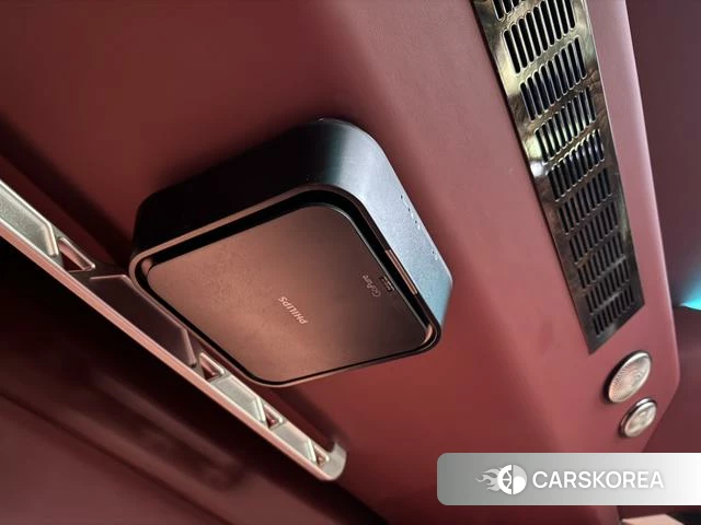 Toyota Hiace 2023 Черный из Китая, фото 3