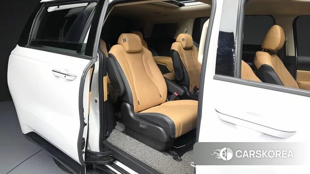 Kia Carnival 4th generation 2022 Белый из Кореи, фото 3