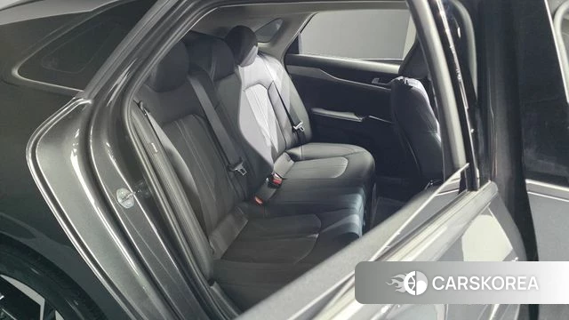 Kia The New K5 3rd generation 2024 Серый из Кореи, фото 3