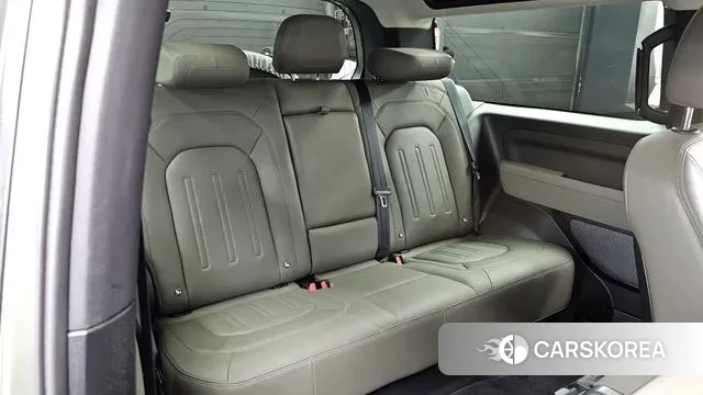 Land Rover Defender (L663) 2021 Цвет галактики из Кореи, фото 3