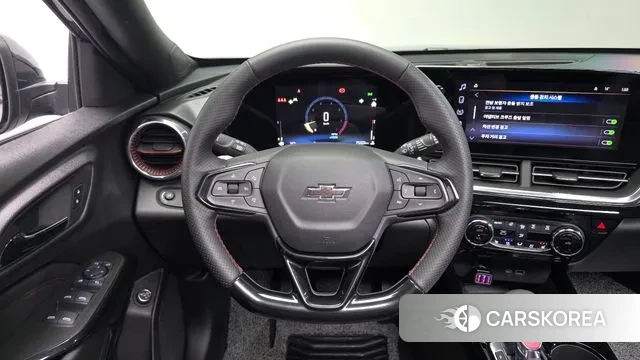 Chevrolet (GM Daewoo) Trax Crossover 2024 Черный из Кореи, фото 3