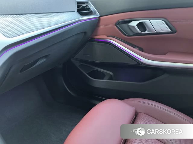 BMW 3 series 2022 Белый из Китая, фото 3