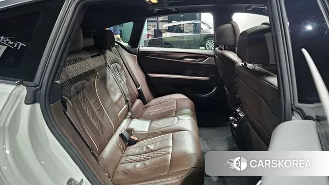 BMW 6 Series GT (G32) 2020 Белый из Кореи, фото 3