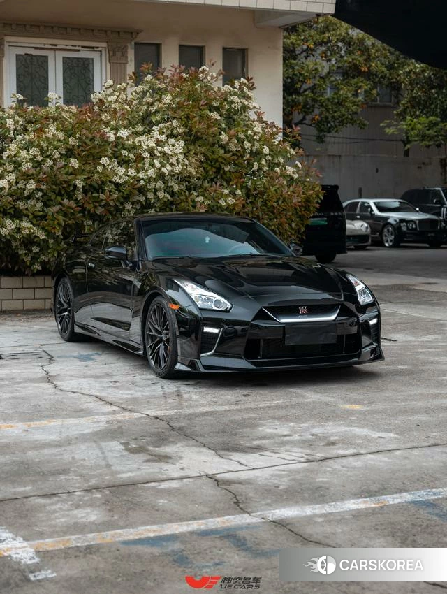 Nissan GT-R 2024 Черный из Китая, фото 3