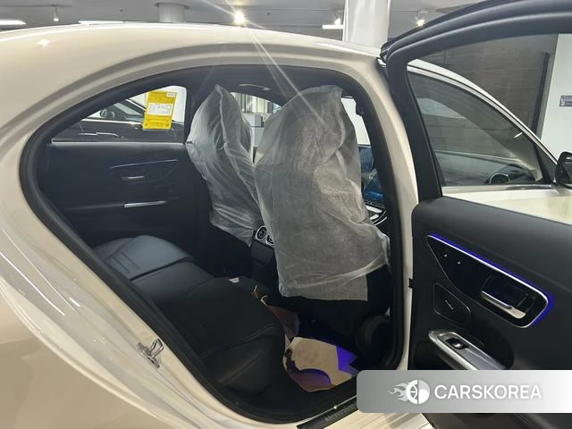 Mercedes-Benz Class C 2026 Белый из Китая, фото 3