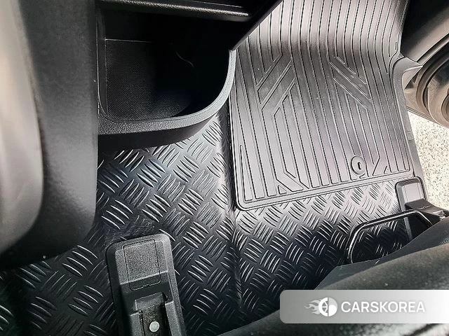 Hyundai Staria 2022 Серый из Кореи, фото 3