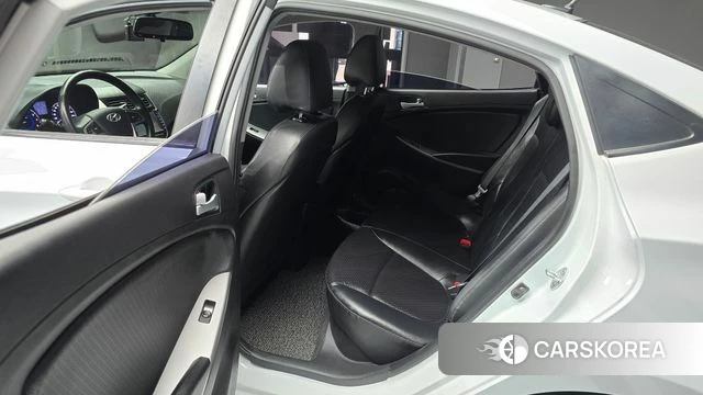 Hyundai Accent (New type) 2018 Белый из Кореи, фото 3