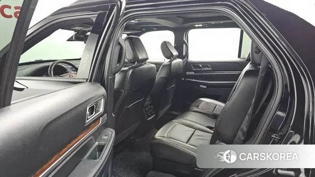 Ford Explorer 2018 Черный из Кореи, фото 3