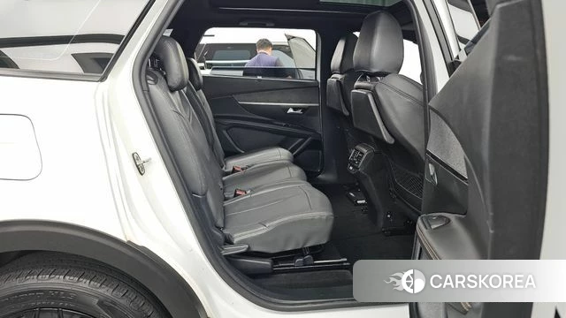 Peugeot 5008 second generation 2018 Белый из Кореи, фото 3