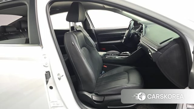 Hyundai Sonata (DN8) 2021 Белый из Кореи, фото 3