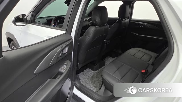 Chevrolet (GM Daewoo) The New Trail Blazer 2026 Белый из Кореи, фото 3