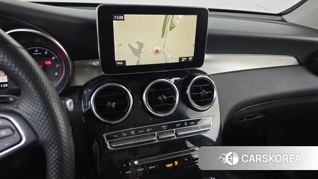Mercedes-Benz GLC-Class X253 2018 Серый из Кореи, фото 3
