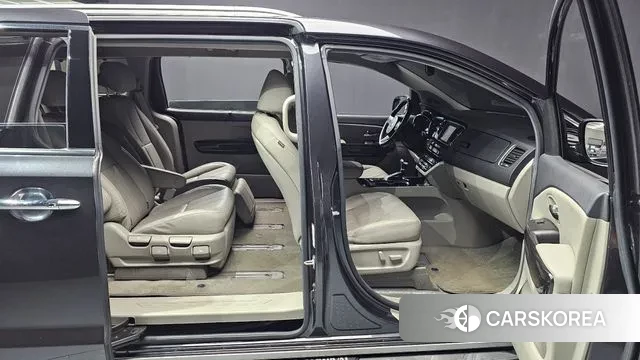 Kia The New Carnival 2019 Серый из Кореи, фото 3