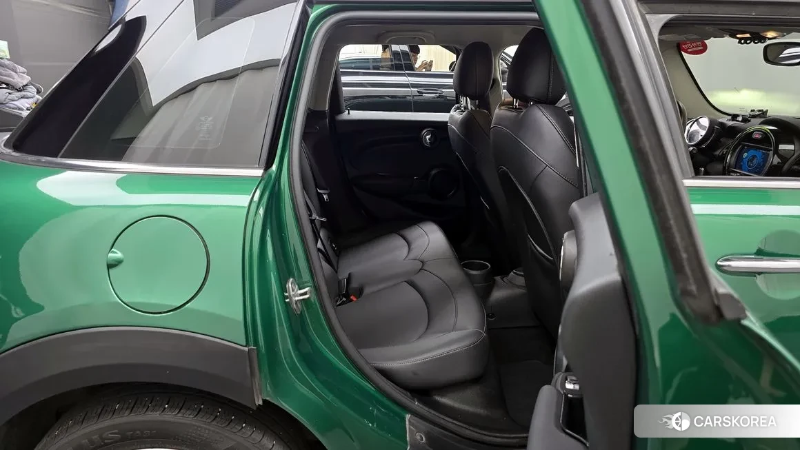 Mini Cooper 2020 Зеленый из Кореи, фото 3