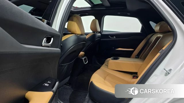 Kia K5 3rd generation 2021 Белый из Кореи, фото 3
