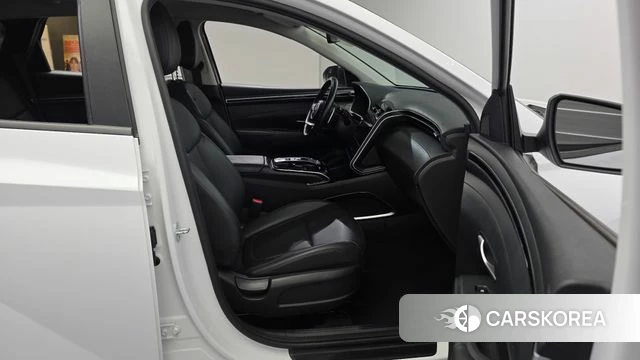 Hyundai Tucson (NX4) 2021 Белый из Кореи, фото 3