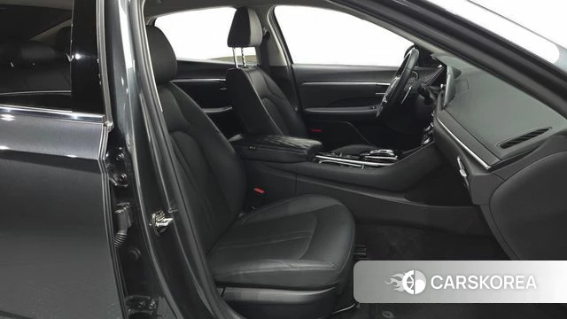 Hyundai Sonata (DN8) 2022 Серый из Кореи, фото 3