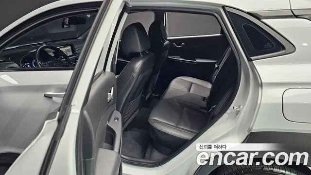 Hyundai Kona 2018 Белый из Кореи, фото 3