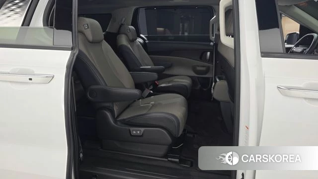 Kia The New Carnival 4th Generation 2025 Белый из Кореи, фото 3