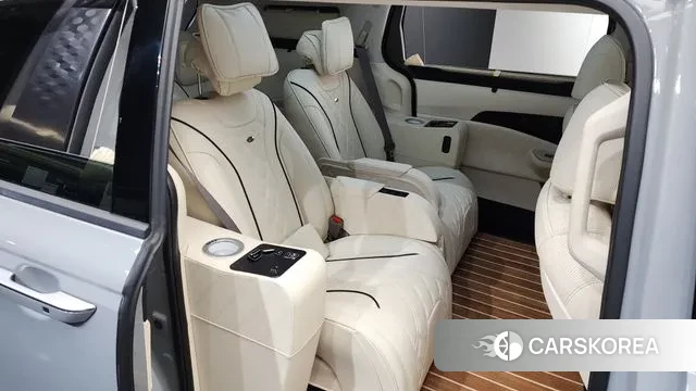 Kia The New Carnival 4th Generation 2024 Серебряный из Кореи, фото 3